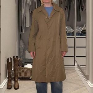 Khaki Burberry trench coat